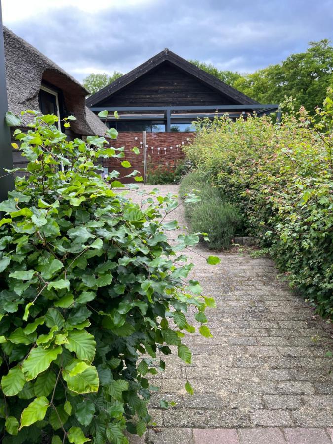 De Stal - Buitenplaats Ruitenveen, privé! Nieuwleusen Exterior foto